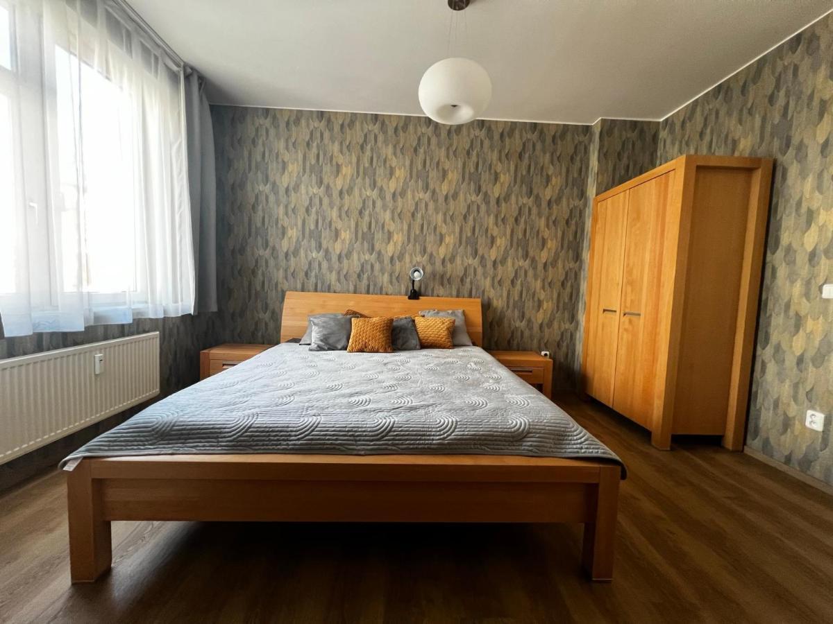 Apartment Spa And Fontain פודבראדי מראה חיצוני תמונה